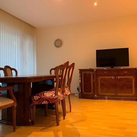 Lovely Two Bedroom Apartment With Free Parking Antwerpen Eksteriør bilde